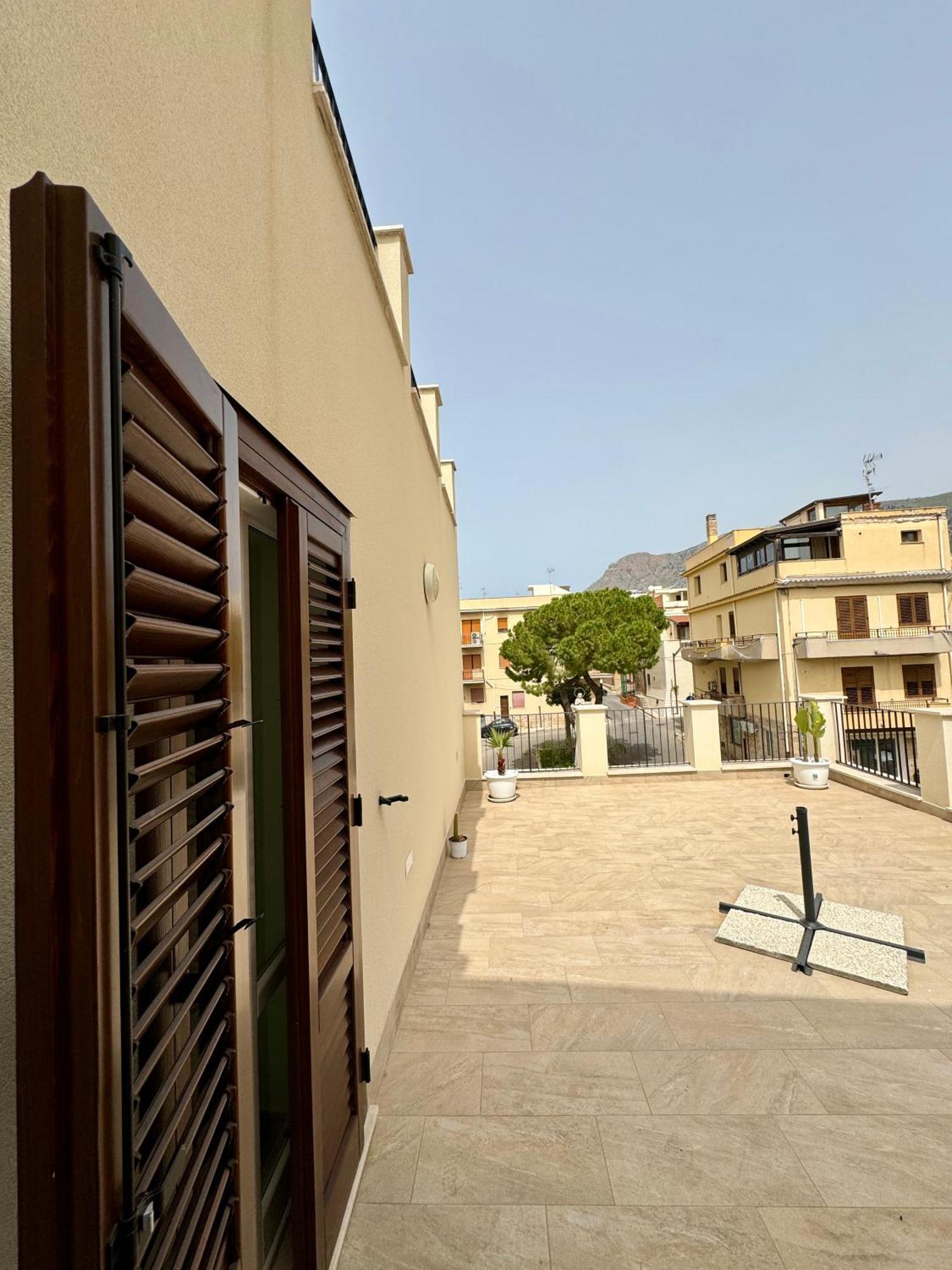 Terrasini Center Apartments Εξωτερικό φωτογραφία