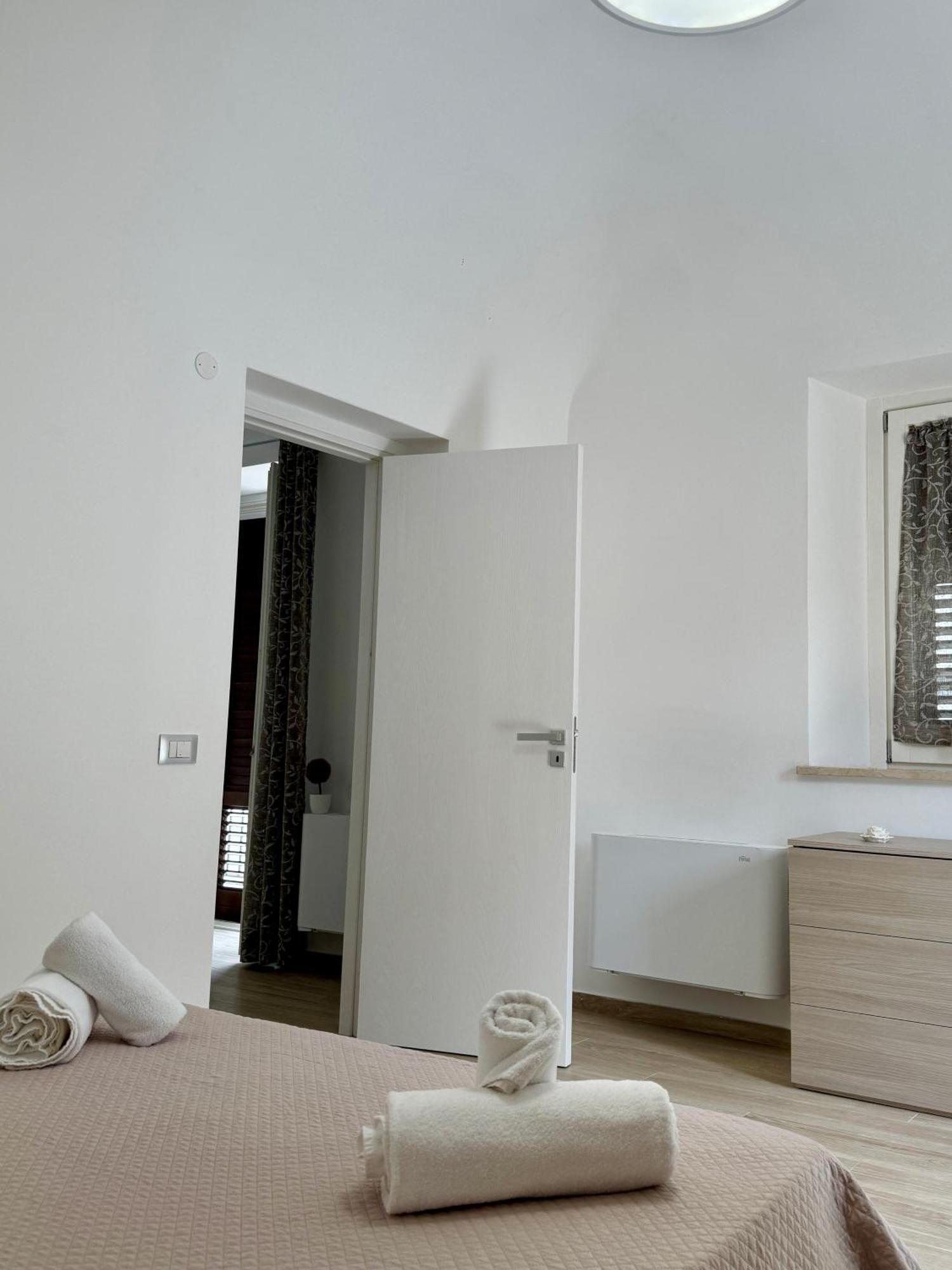 Terrasini Center Apartments Εξωτερικό φωτογραφία