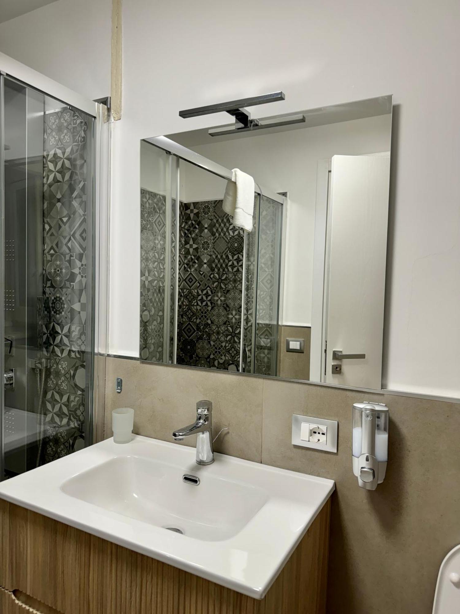 Terrasini Center Apartments Εξωτερικό φωτογραφία